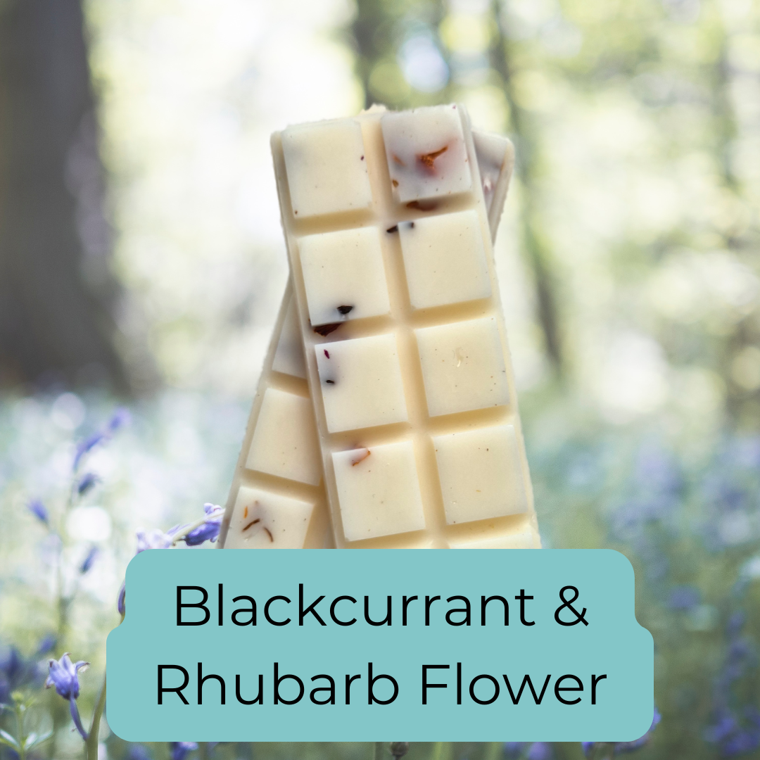 Blackcurrant & Rhubarb Flower Snap Bar